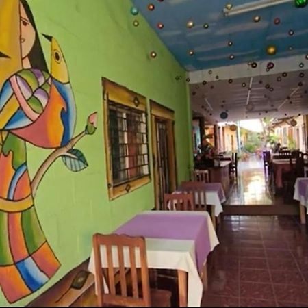 Hostal Y Restaurante Posada Real La Palma Exteriör bild